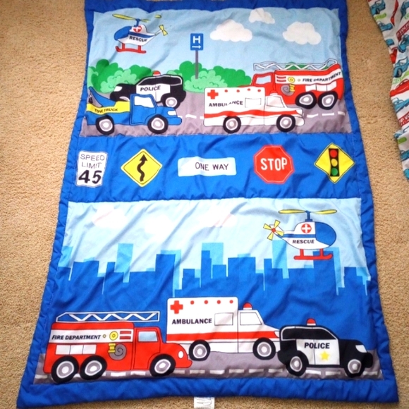 Toddler Bedding Set Emergency Vehicles - Picture 2 of 4